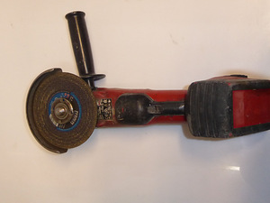 Akuketaslõikur Hilti AG 125-A22 + aku 3.3Ah (3 foto / 5)