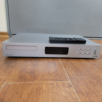AUDIOLAB 8000CD CD PLAYER