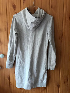Tommy pusakleit XS/S -164 (3 фото из 3)