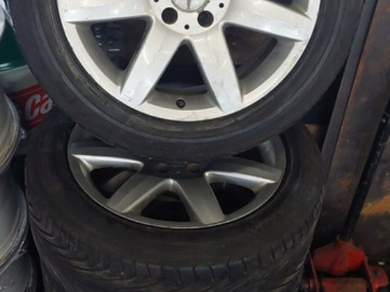 17 "MB veljed 5x112 8,5x17 et 35 Michelin 255 45 17