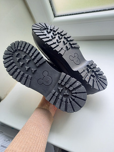 Новые модные лоферы (3 фото из 3)