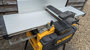 Рейсмусовый станок deWalt (2 фото из 7)