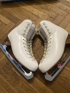Risport skates Antares size 24.0 (2 foto / 6)