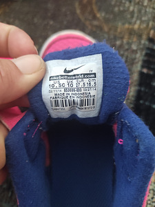 Продам кроссовки Nike 27.5 (2 фото из 2)