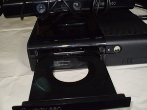 X box 360 E (7 foto / 10)