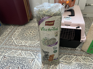 Товары для животных (3 фото из 6)