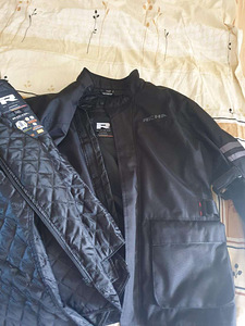 Шлем EXO-920EVO XXXL, куртка RICHA - L4XL и перчатки Orina (3 фото из 5)