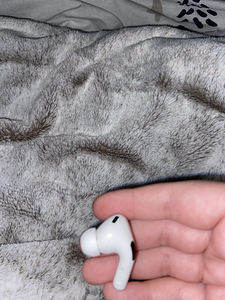 AirPods pro (4 foto / 5)