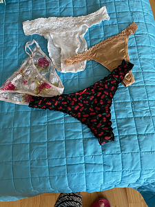 4 Panties for Women EU 36/38 (used and new (2 foto / 2)