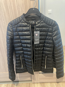 Куртка Guess, S (1 фото из 3)