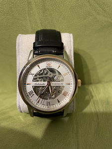 Earnshaw automatic Часы (1 фото из 1)