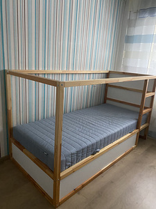 Детская кровать Ikea KURA 90х200см (8 фото из 8)