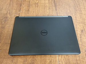 Dell Latitude E5470 I5 6440HQ ,16,240,FHD.Win11 (2 foto / 3)