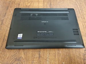 Dell Latitude 7390, i5,16,256,FHD (3 фото из 3)