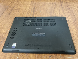 Dell Latitude 5490 i5,256,8,FHD,win11 (3 foto / 3)