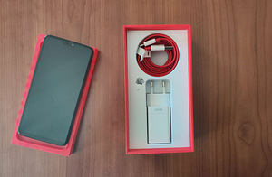 OnePlus 6Т (4 фото из 4)