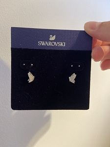 Серьги Swarovski (1 фото из 3)