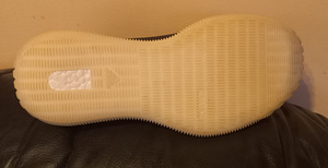 Кроссовки Adidas (3 фото из 4)