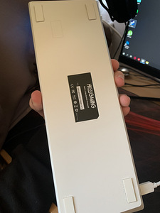 GK61 (2 foto / 2)