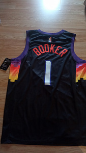 Devin Booker NBA джерси (2 фото из 2)
