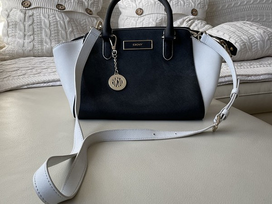 Оригинальная сумку Donna Karan DKNY