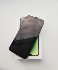 iPhone 14 (1 фото из 1)