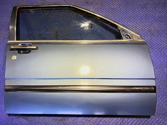 4 двери Volvo 740, 940