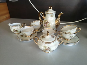 Чайный сервиз (3 фото из 6)