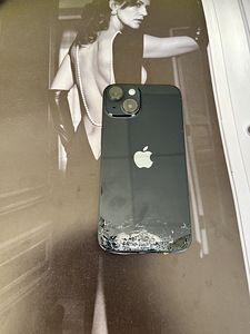 iPhone 14 varuosad, ilma emaplaadita (1 foto / 3)