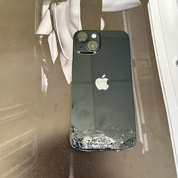 Запчасти для iPhone 14 без материнской платы.