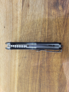 Böker Plus Defender (2 foto / 7)