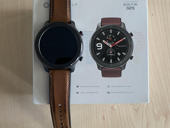 Умные часы Amazfit GTR