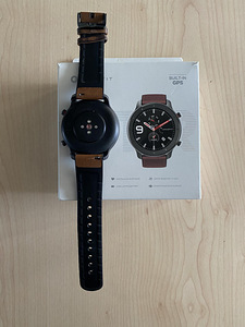 Умные часы Amazfit GTR (2 фото из 2)