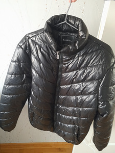 Продам новую куртку (1 фото из 1)