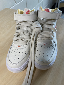 Кроссовки Air Force 1 MID новые (7 фото из 7)