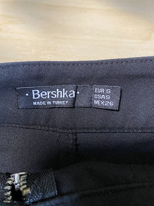 Lühike seelik firmalt Bershka (3 foto / 3)