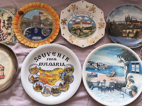 Тарелки
