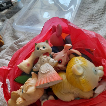 Игрушки