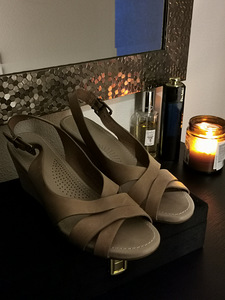 UGG Nahast sandaalid, 37 (1 foto / 5)