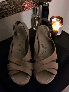 UGG Nahast sandaalid, 37 (5 foto / 5)