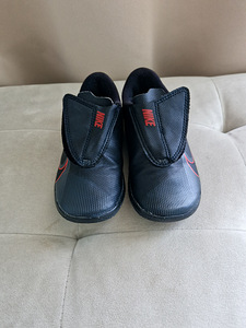 Кроссовки NIKE 28 (3 фото из 4)
