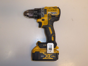 Аккумуляторная дрель DeWALT DCD791 + Аку 5.0 Ач + Зарядка (2 фото из 5)