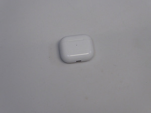 Беспроводные наушники Apple AirPods 3 (2 фото из 5)