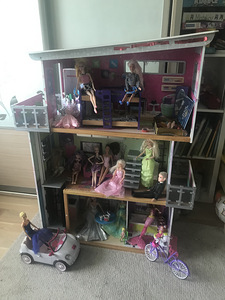 Nukumaja, nukud/ nukumaja, nukud, auto, kleidid, kingad (5 foto / 9)