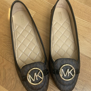 Оригинальные , новые балетки Michael Kors