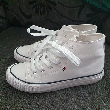 Белые кроссовки Tommy Hilfiger s38