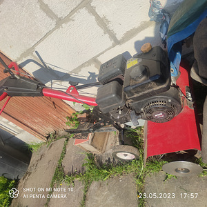 Продам культиватор. (4 фото из 4)