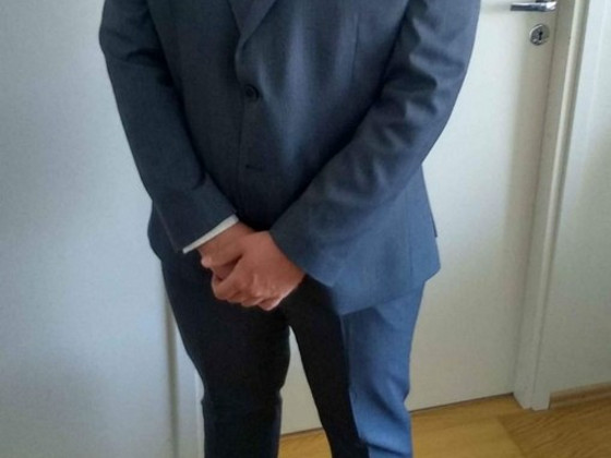 Meeste ülikond. Suurus 176/58. Hoiatage üks kord.