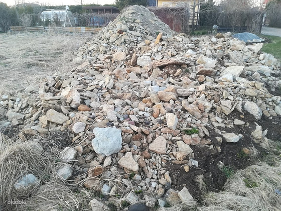 Грунт засыпной бесплатно.