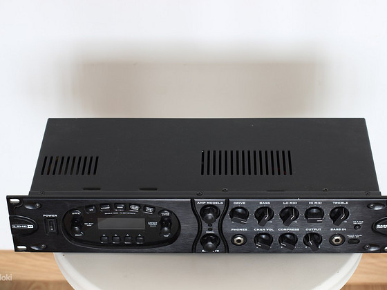 Line 6 Bass POD xt Pro Multi-Effect and Amp Modeler